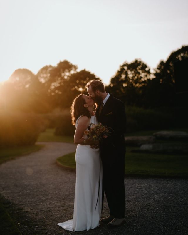 Madeline + Michael accompanied by sunset @hauserwirthsomerset
